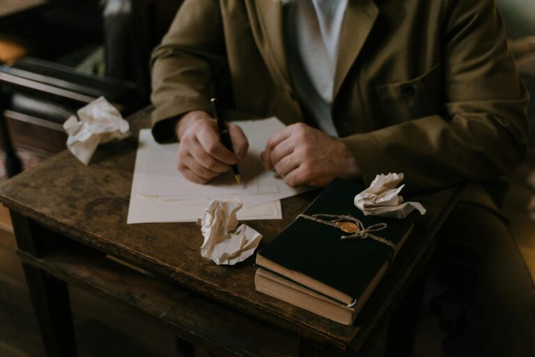 business development representative writing scripts for pitching